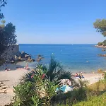 With Sea View Near Renecros 公寓
