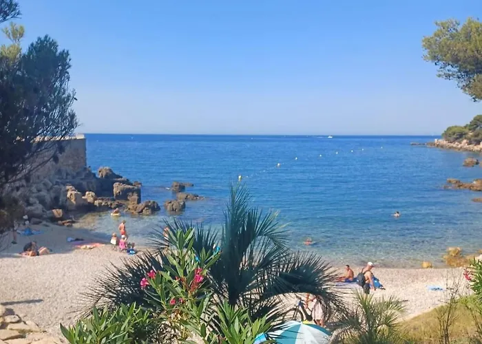 With Sea View Near Renecros Lejlighed